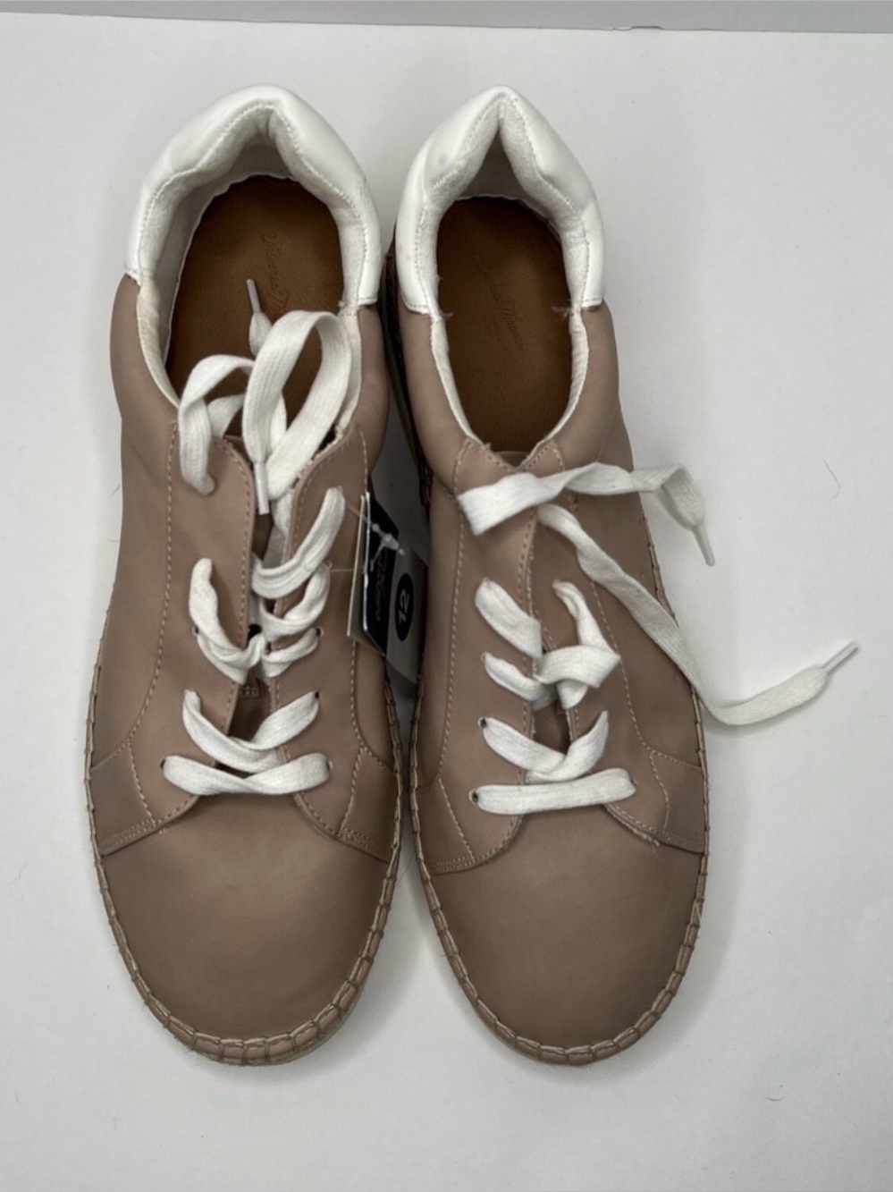Universal Thread Womens 12 Tan Pink Shaelyn Cork Memory Foam Casual Sneakers